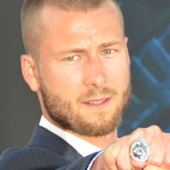Glen Powell - Bildurheber: By Red Carpet Report on Mingle Media TV - →This file has been extracted from another file: Glen Powell.jpg, CC BY-SA 2.0, https://commons.wikimedia.org/w/index.php?curid=40832859